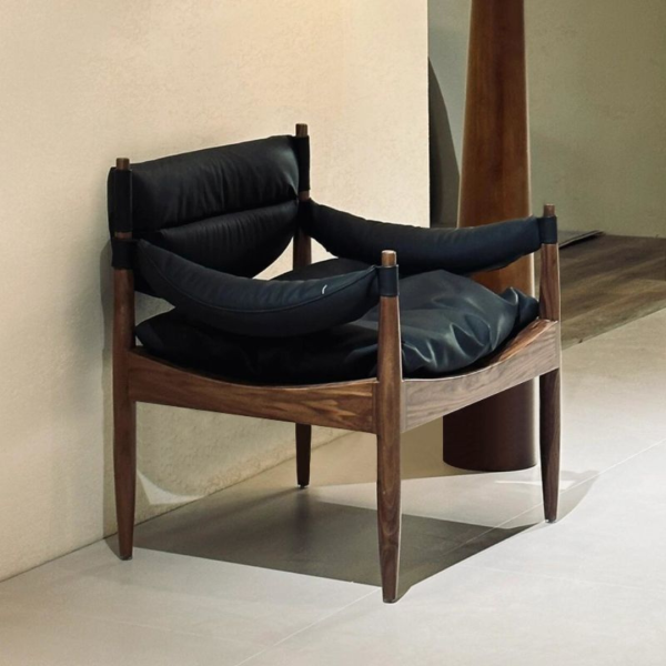 Ghế Gỗ Sofa Da Màu Đen