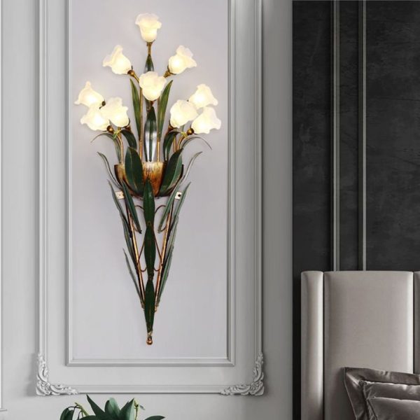 Đèn Tường Bó Hoa Tulip Thuỷ Tinh Nghệ Thuật Điêu Luyện Decor Phòng Khách Sắc Màu