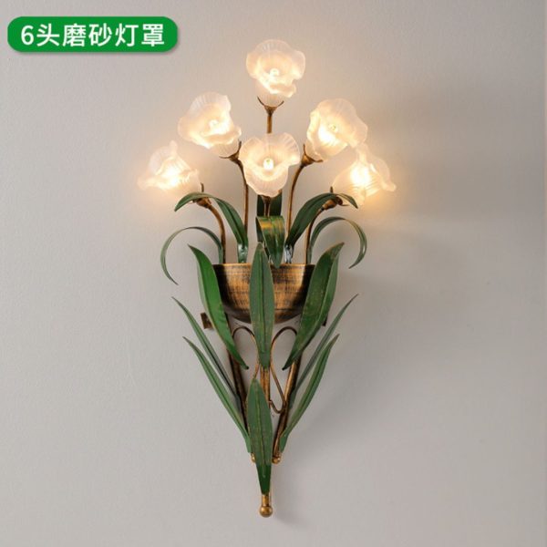 Đèn Tường Bó Hoa Tulip Thuỷ Tinh Nghệ Thuật Điêu Luyện Decor Phòng Khách Sắc Màu